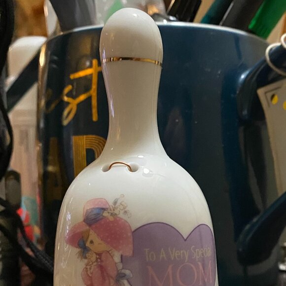 Precious Moments "To A Very Special Mom" Bell, 1999 Signed Sam B. - Picture 3 of 11